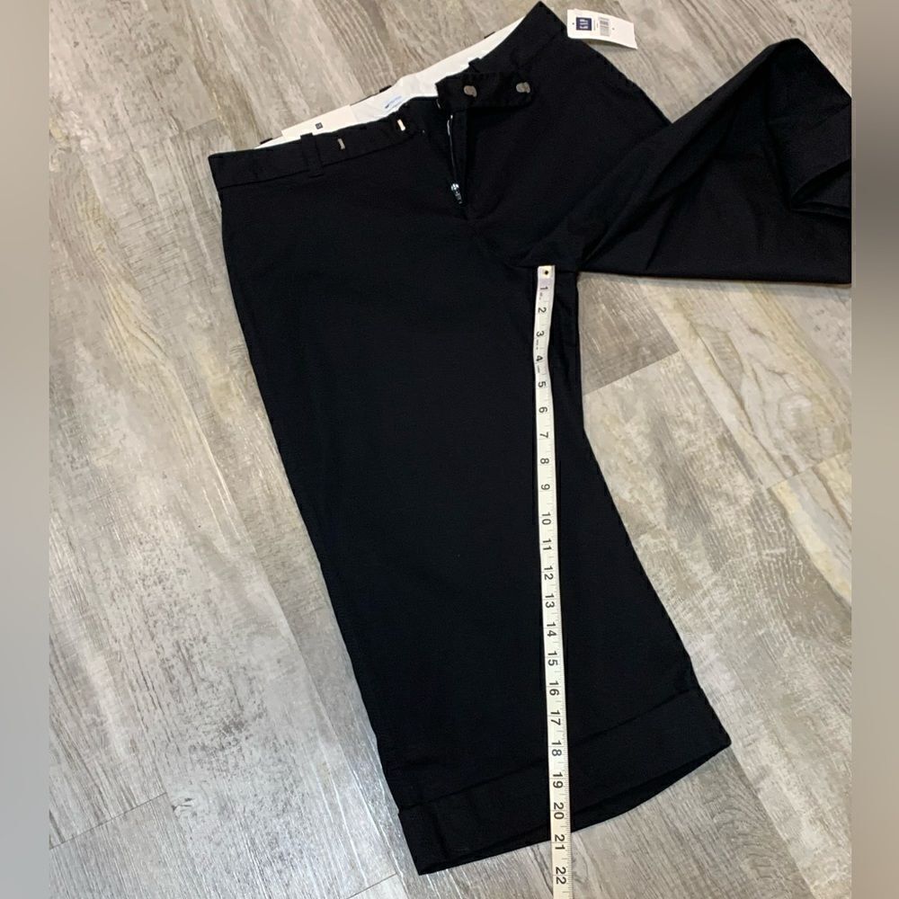 NWT The gap womans black modern fit cuffed gaucho size 8 - Picture 9 of 16